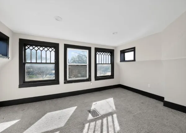 $241,700 | 2619 Victor Street, Kansas City, MO 64128