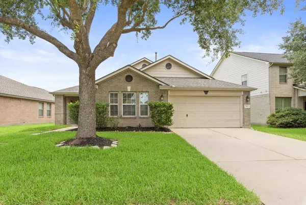 $320,000 | 7622 Crestbrook Manor Lane, Cypress, TX 77433