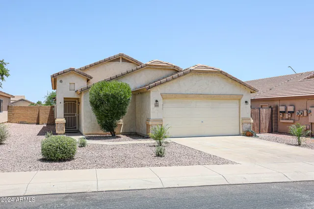 $2,000 | 1605 South 227th Avenue, Buckeye, AZ 85326