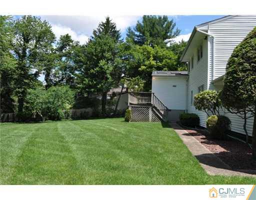 1 Agate Road East Brunswick, NJ 08816 - Photo 21 of 25 a view of backyard with garden