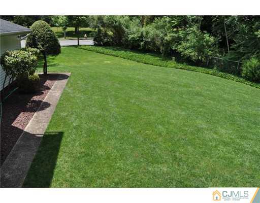 1 Agate Road East Brunswick, NJ 08816 - Photo 25 of 25 a view of a backyard