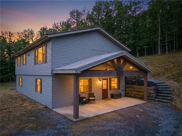 $299,900 | 1024 Warren Road, Franklin, PA 16323