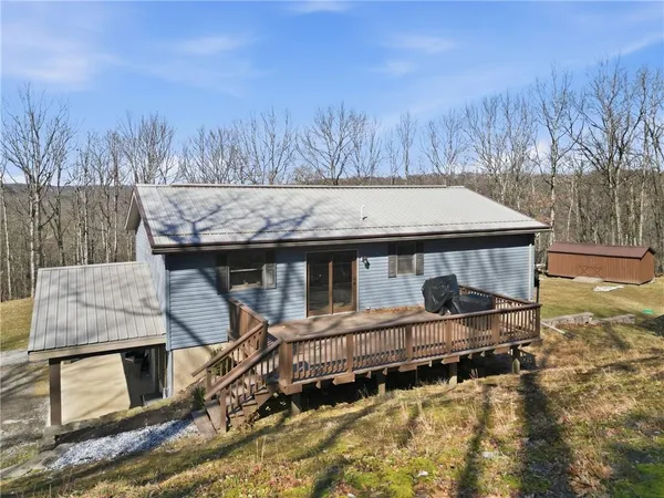 $299,900 | 1024 Warren Road, Franklin, PA 16323