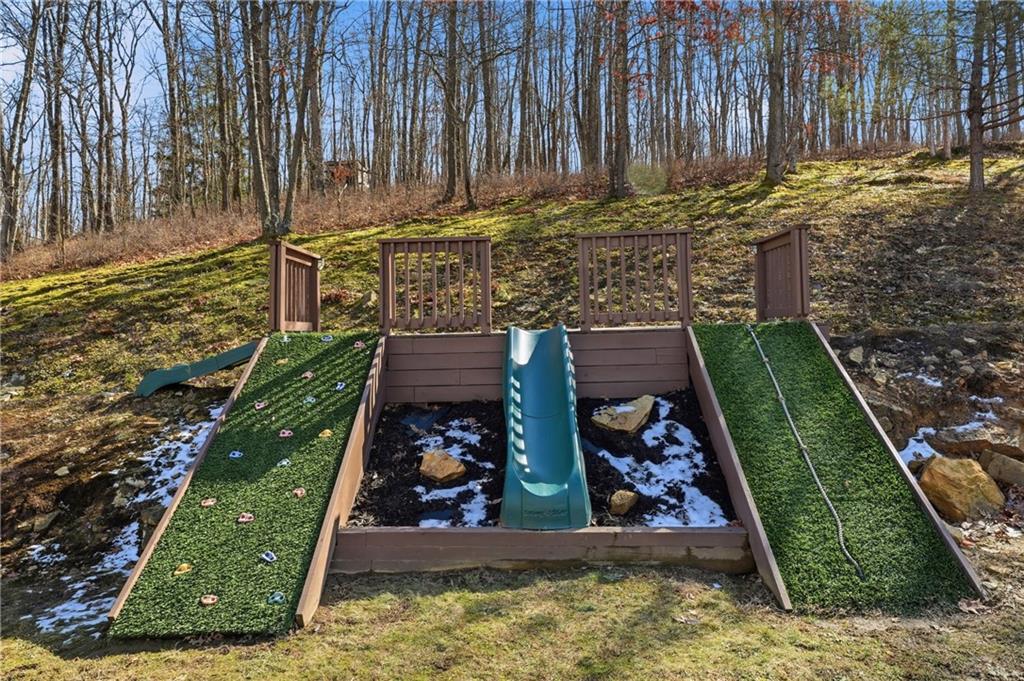 1024 Warren Road Franklin, PA 16323 - Photo 37 of 44