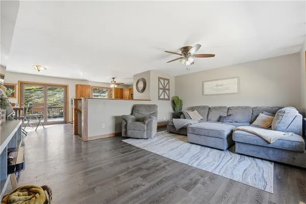 $299,900 | 1024 Warren Road, Franklin, PA 16323