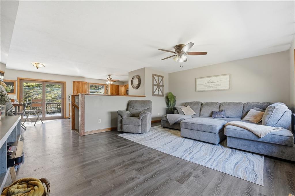 1024 Warren Road Franklin, PA 16323 - Photo 4 of 44