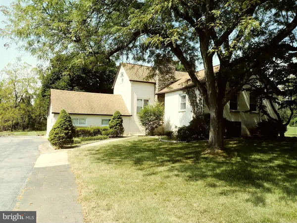 $2,400 | 6731 Edwards Avenue, Baltimore, MD 21244