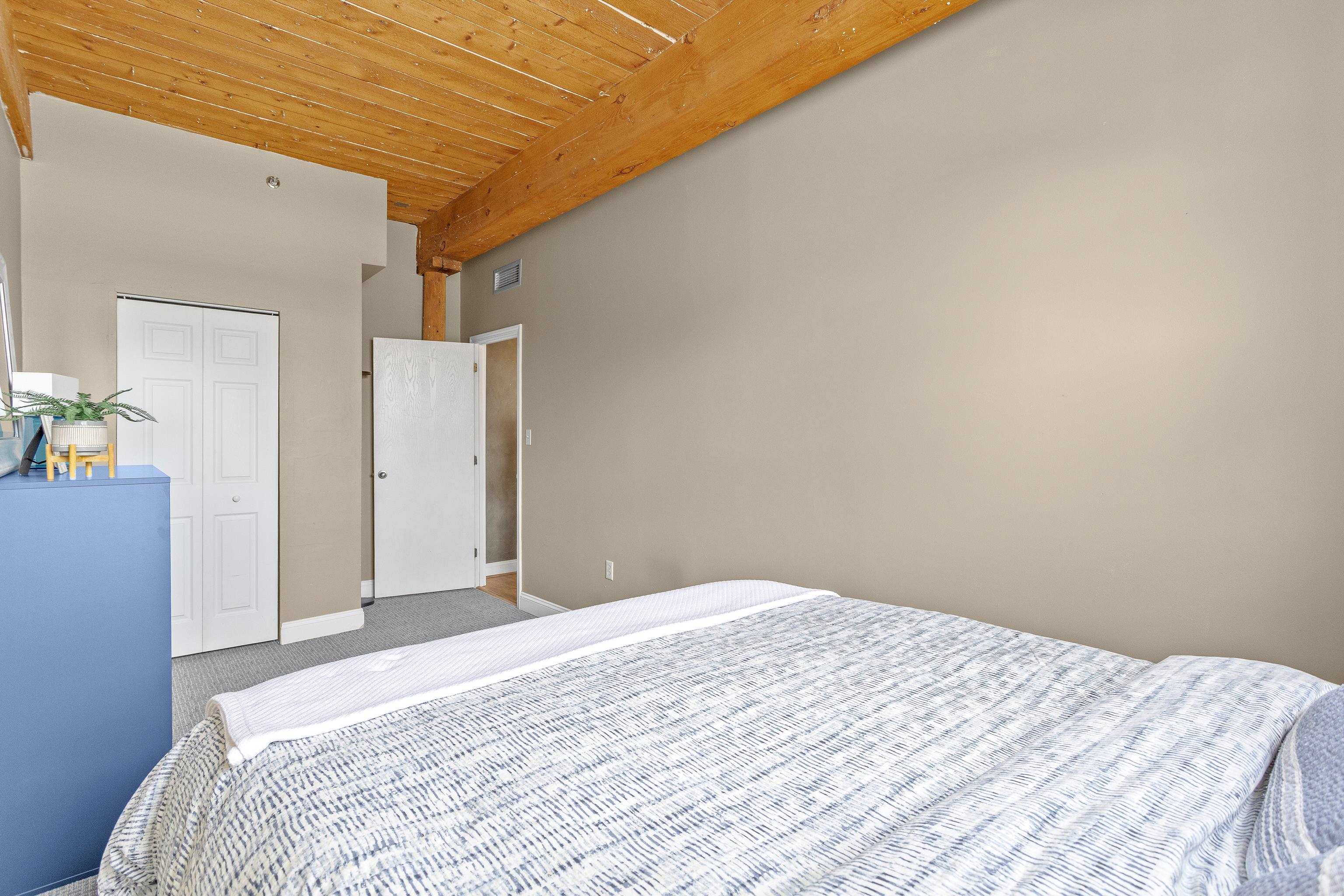 335 Cypress Street, Unit 2S Manchester, NH 03103 - Photo 18 of 22