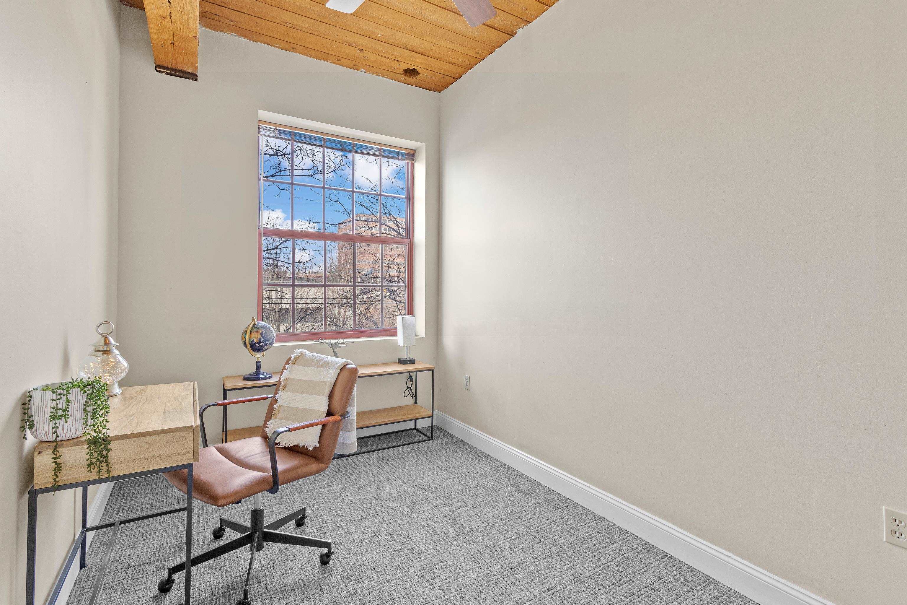 335 Cypress Street, Unit 2S Manchester, NH 03103 - Photo 20 of 22