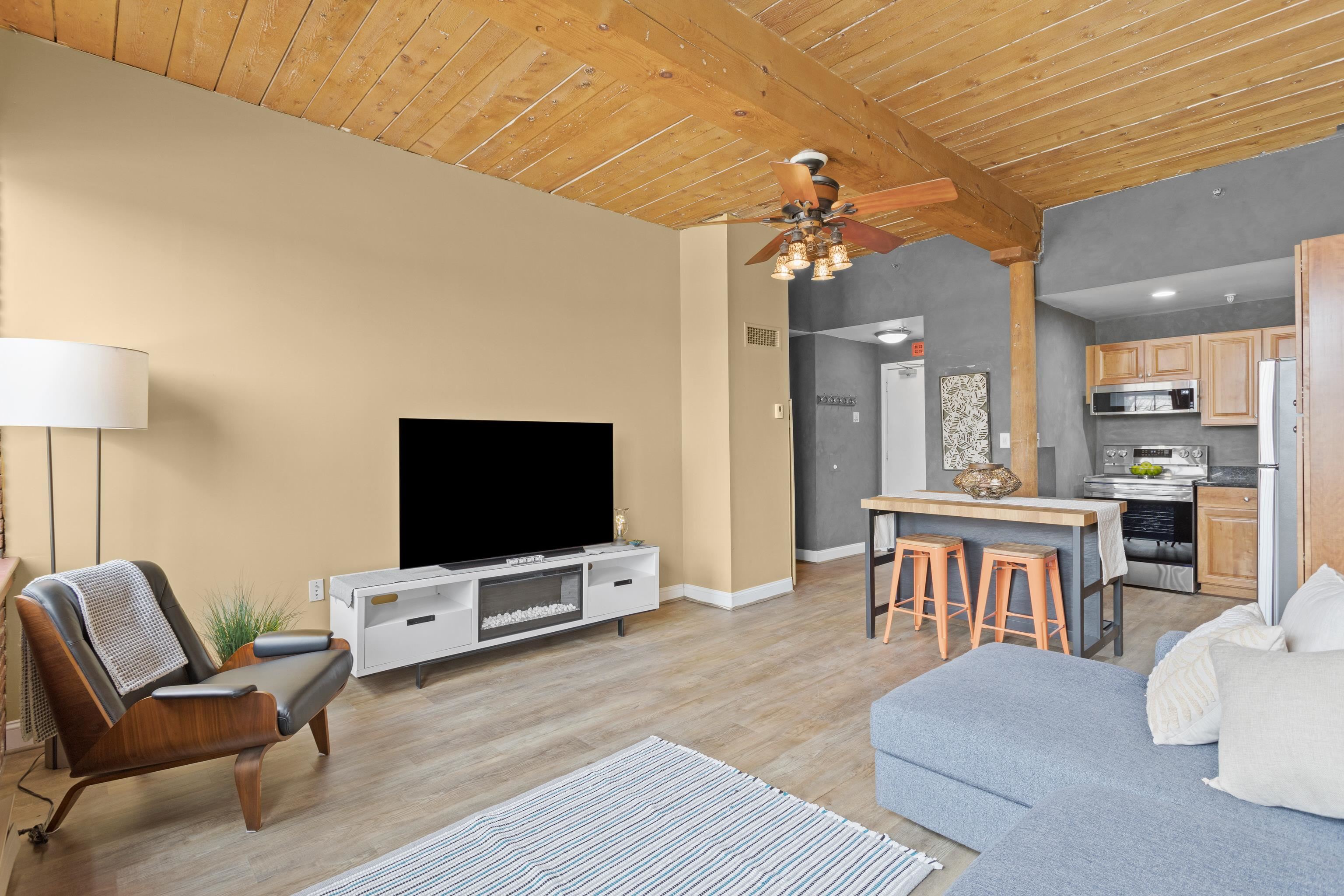 335 Cypress Street, Unit 2S Manchester, NH 03103 - Photo 8 of 22