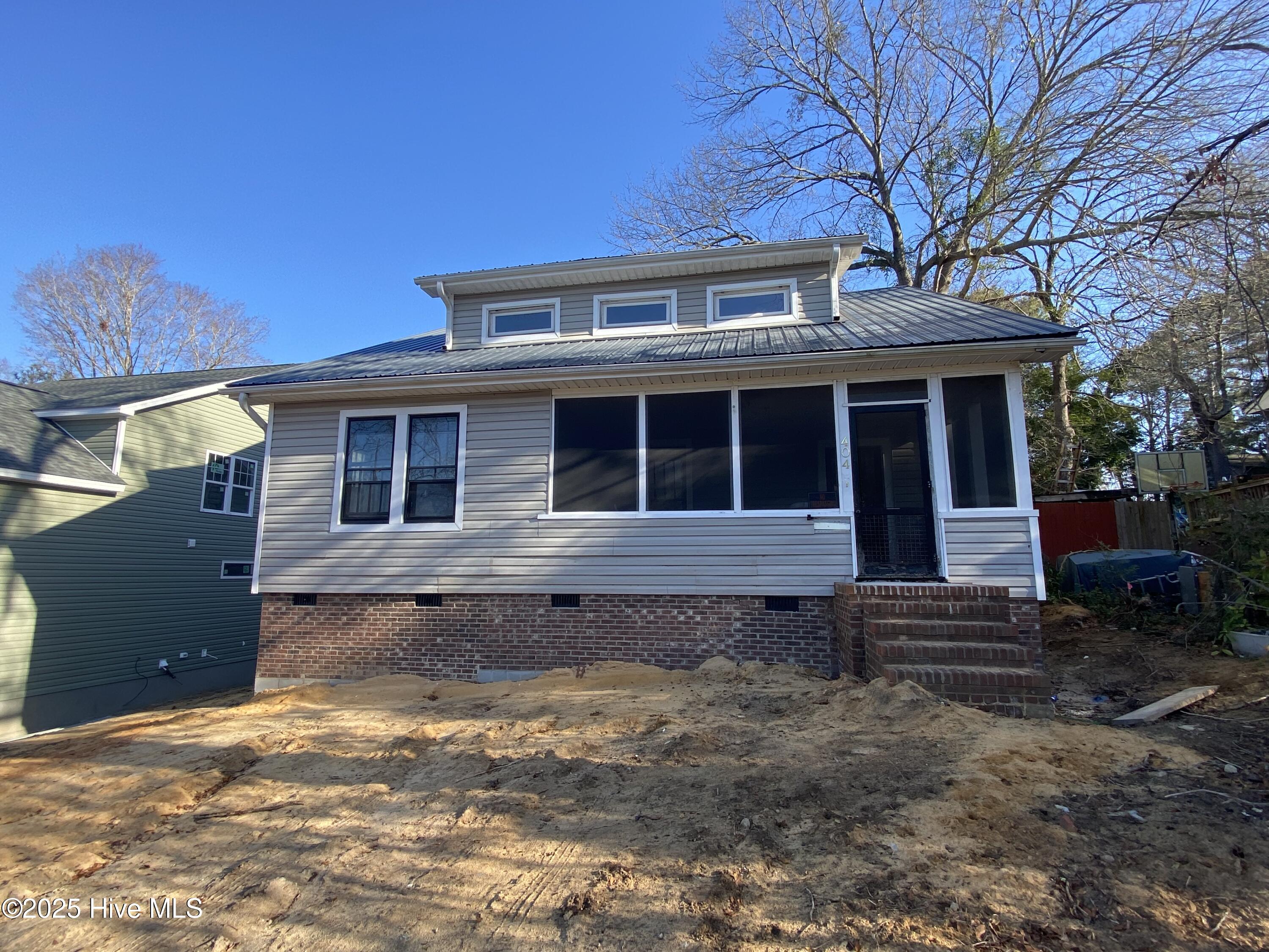 404 Summit Street Aberdeen, NC 28315 - Photo 1 of 11 404 Summit - primary