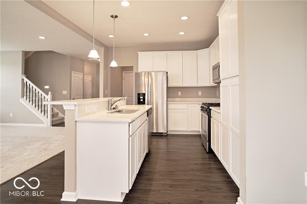 8709 Rowling Way Indianapolis, IN 46239 - Photo 17 of 60