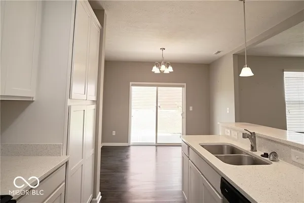 $2,600 | 8709 Rowling Way, Indianapolis, IN 46239