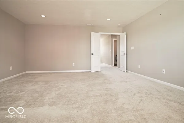 $2,600 | 8709 Rowling Way, Indianapolis, IN 46239