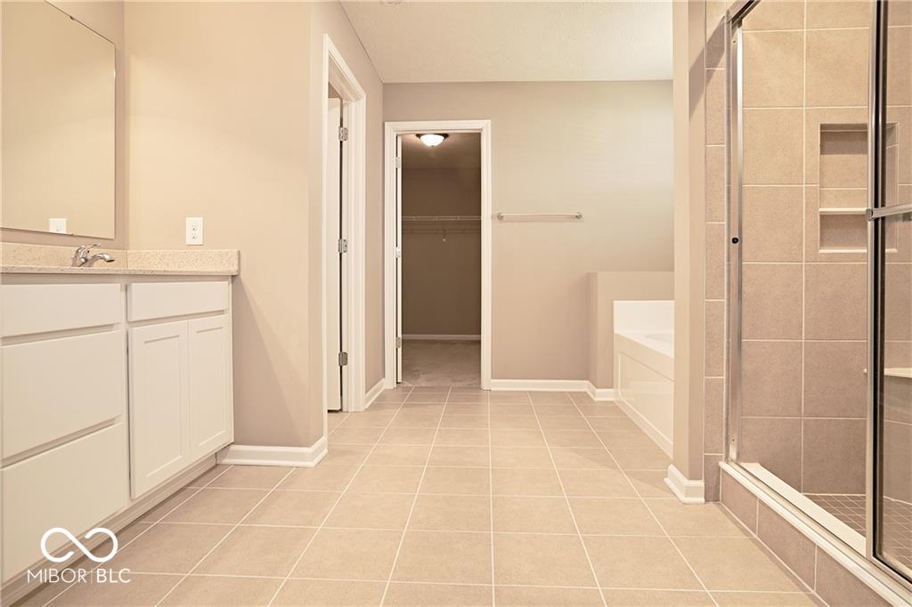 8709 Rowling Way Indianapolis, IN 46239 - Photo 34 of 60