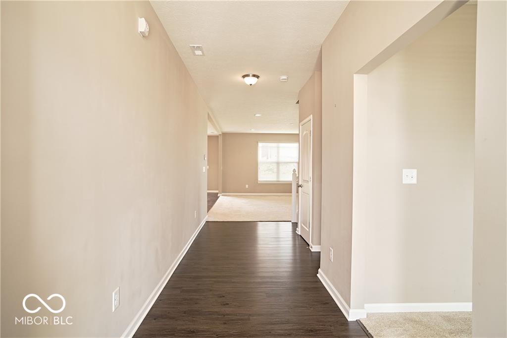 8709 Rowling Way Indianapolis, IN 46239 - Photo 8 of 60
