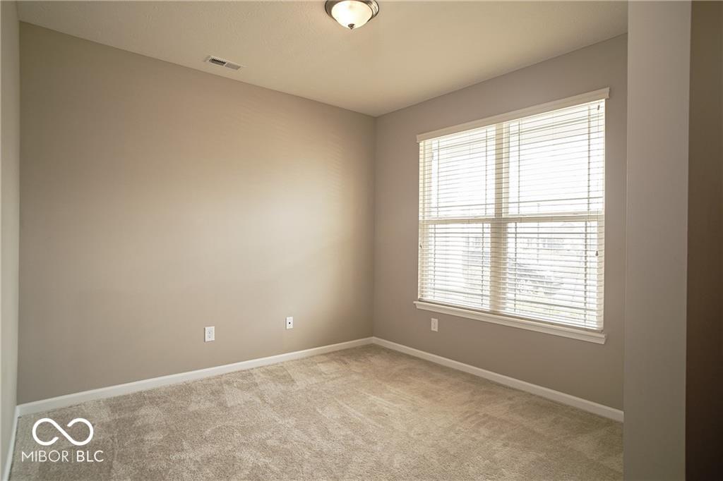8709 Rowling Way Indianapolis, IN 46239 - Photo 9 of 60
