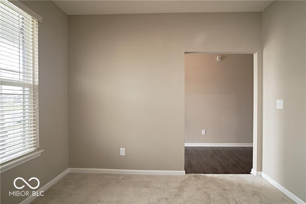 8709 Rowling Way Indianapolis, IN 46239 - Photo 10 of 60