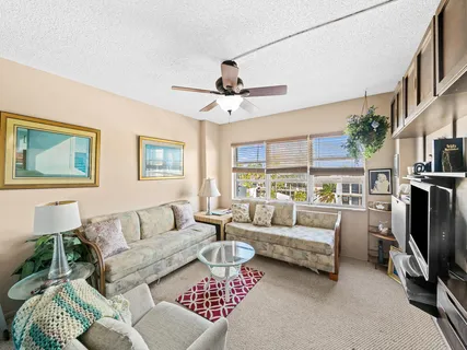 $398,000 | 2500 East Las Olas Boulevard, Fort Lauderdale, FL 33301