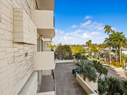 $398,000 | 2500 East Las Olas Boulevard, Fort Lauderdale, FL 33301