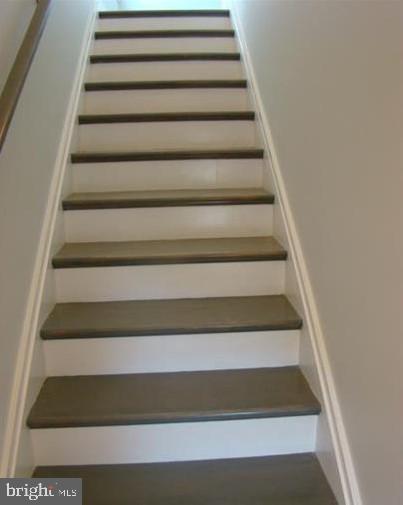 1520 Webster Place Edgewater, MD 21037 - Photo 11 of 20 a view of entryway