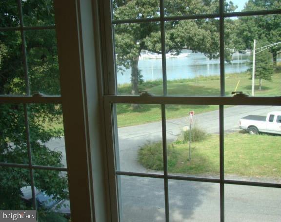1520 Webster Place Edgewater, MD 21037 - Photo 13 of 20 a view of window