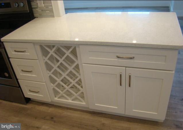 1520 Webster Place Edgewater, MD 21037 - Photo 7 of 20 a close view of door