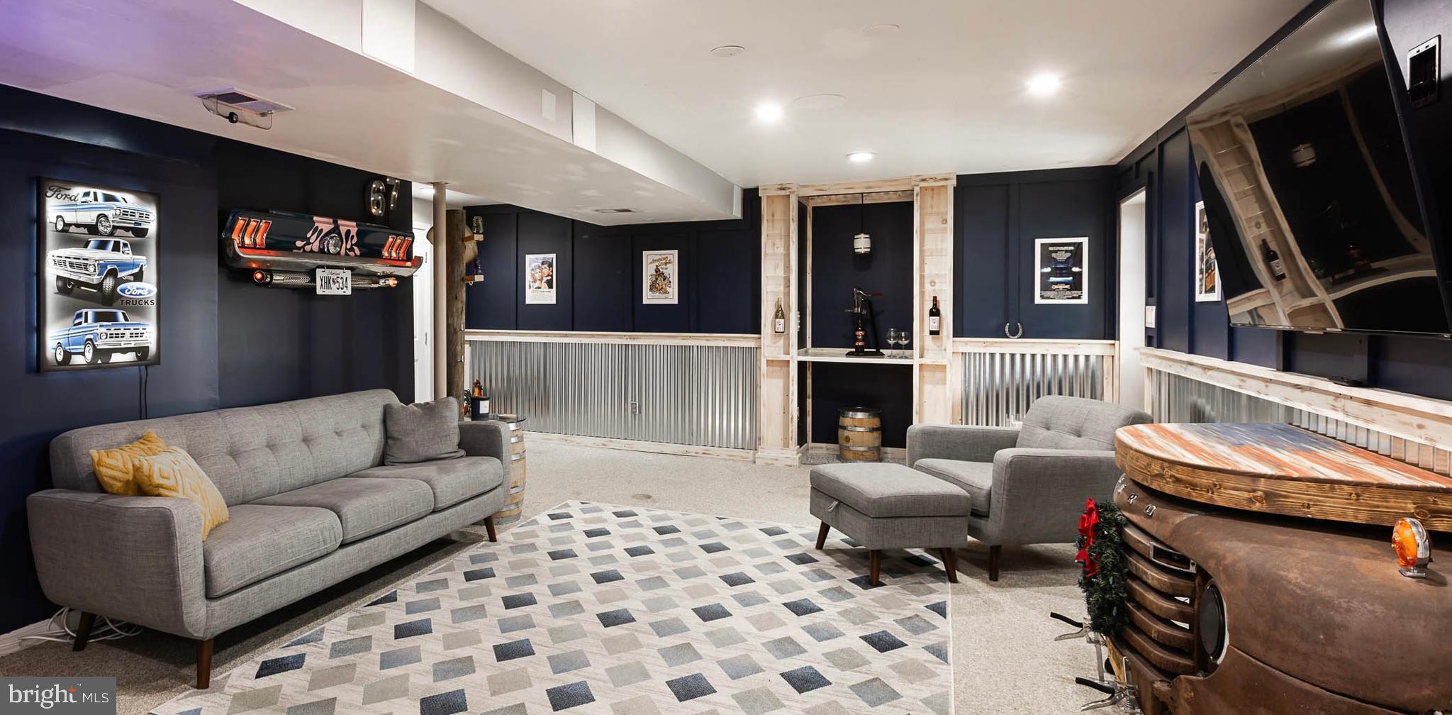 4825 Cap Stine Road Frederick, MD 21703 - Photo 31 of 52 Built in bar