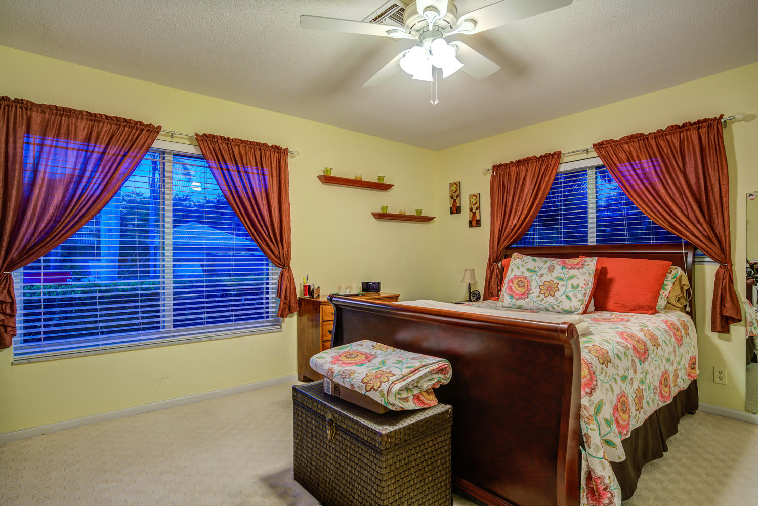 1295 Sycamore Terrace Boca Raton, FL 33486 - Photo 12 of 32 Bedroom # 3