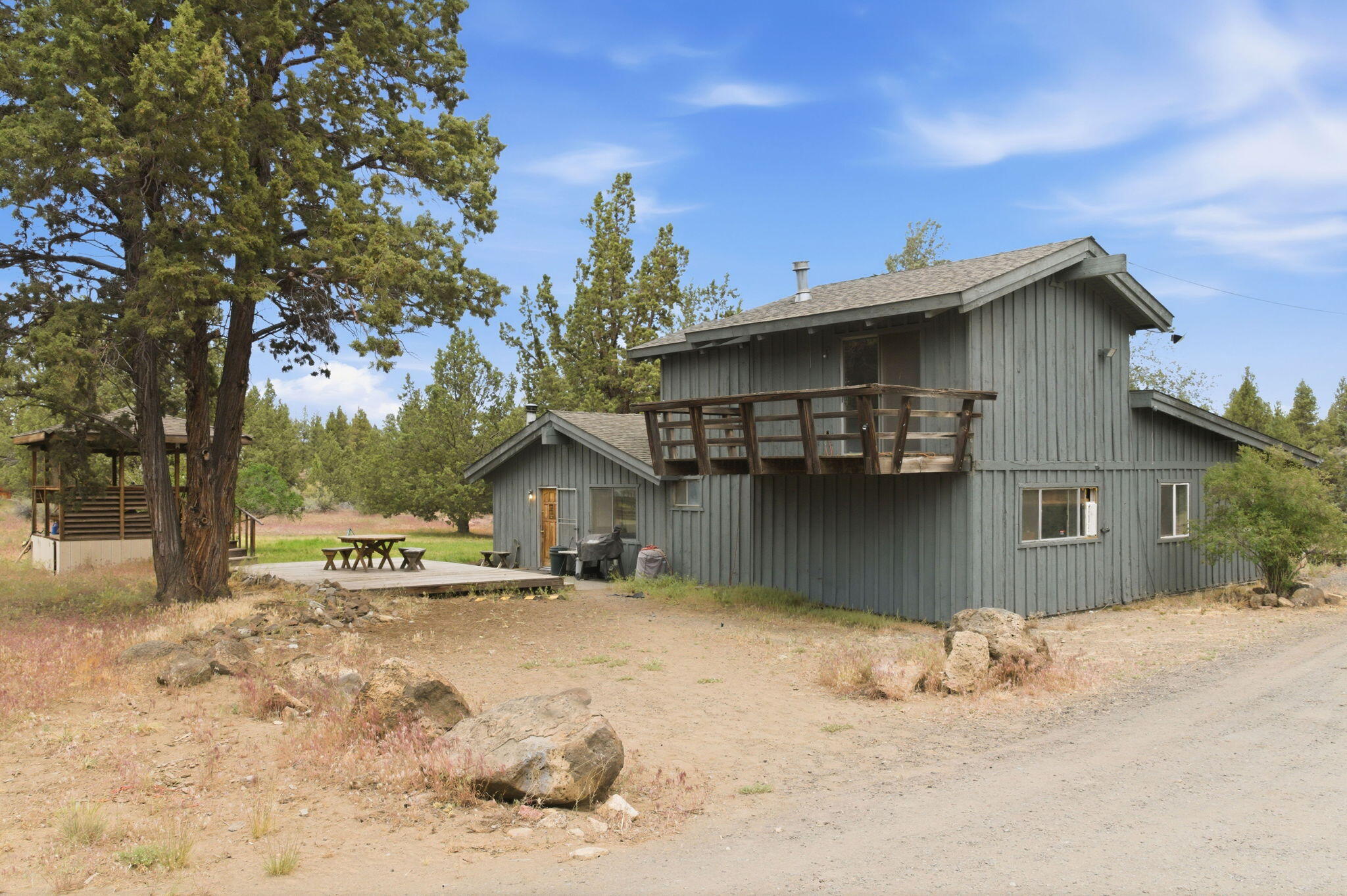 67325 Fryrear Road Bend, OR 97703 - Photo 17 of 21 22-web-or-mls-DSC_5012