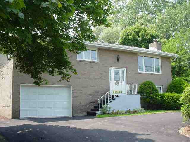 160 Menand Road Colonie, NY 12211 - Photo 1 of 9 Photo 1