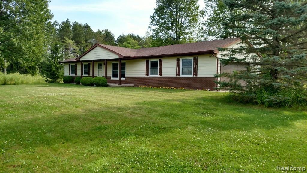 3720 Fargo Road Avoca, MI 48006 - Photo 1 of 23
