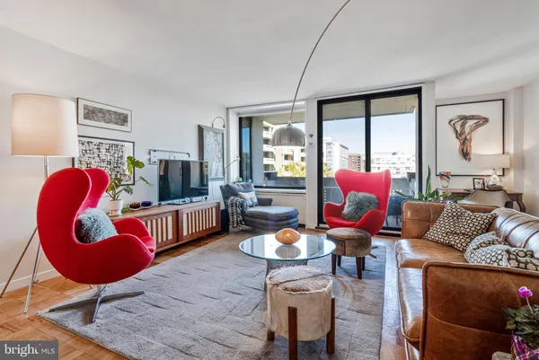 $334,900 | 1245 4th Street Southwest, Unit E501, Washington, DC 20024