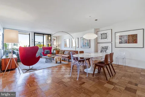 $334,900 | 1245 4th Street Southwest, Unit E501, Washington, DC 20024