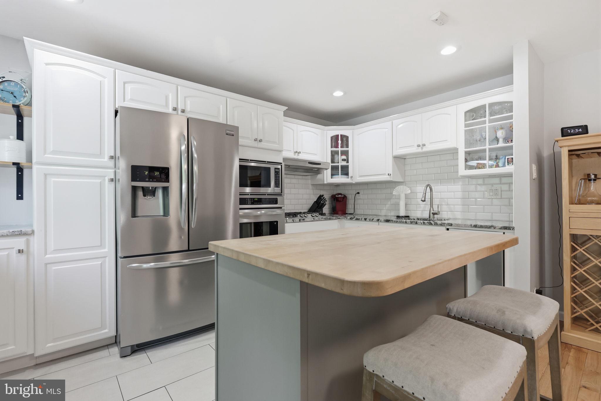 12740 Hollins Road Philadelphia, PA 19154 - Photo 10 of 28