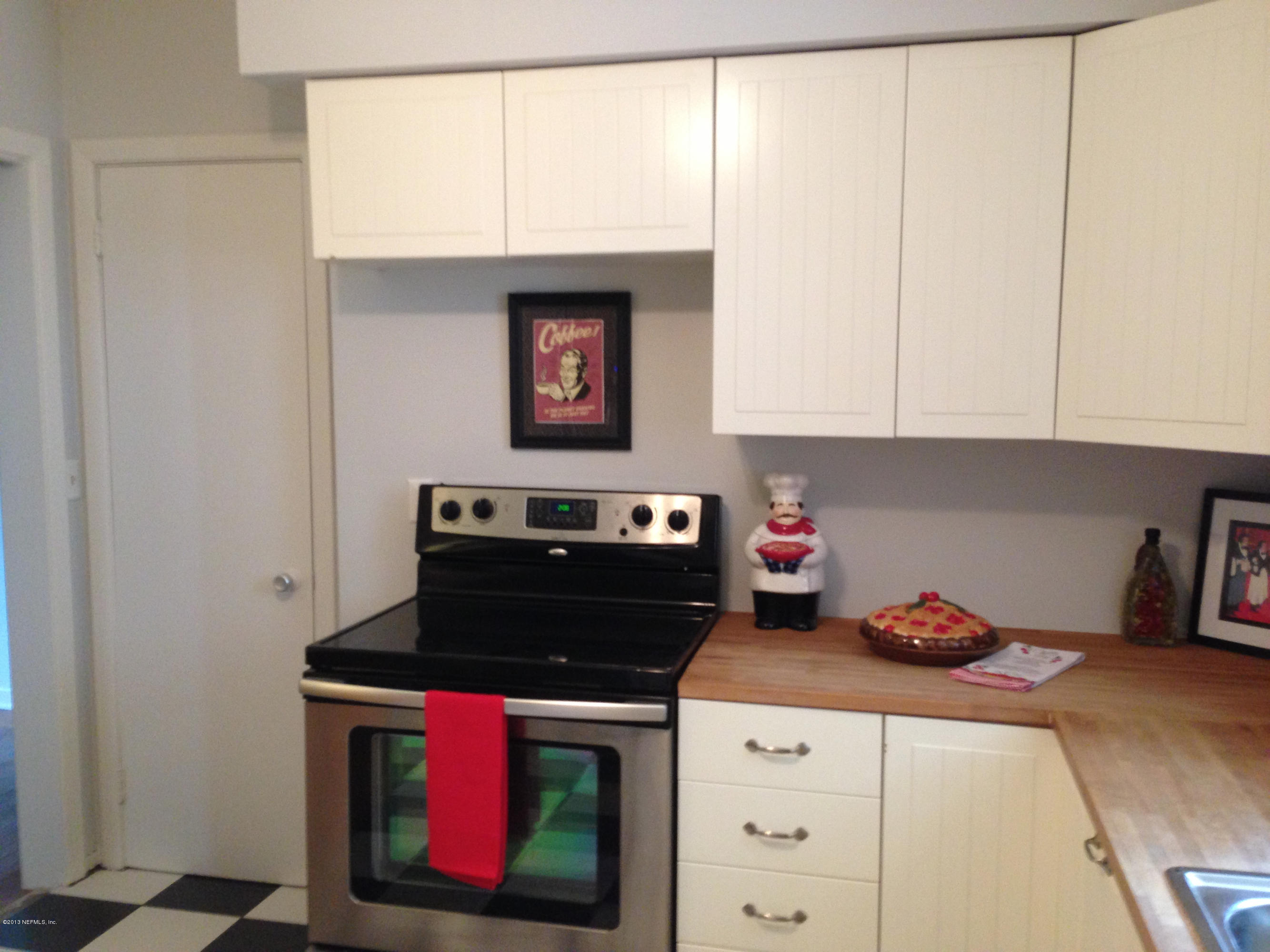 2610 Caladium Road Jacksonville, FL 32211 - Photo 6 of 30 Kitchen 1
