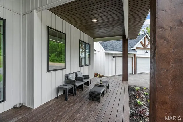 $899,900 | 22206 Tree Farm Road, Hermann, MO 65041