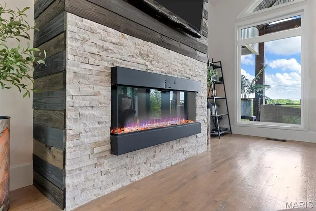 $899,900 | 22206 Tree Farm Road, Hermann, MO 65041