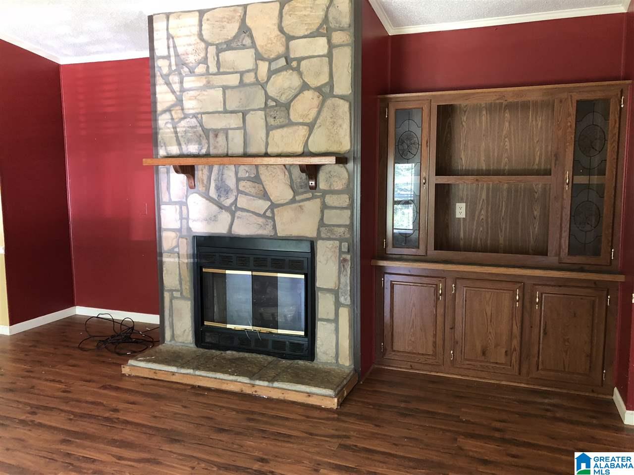 809 Gunnells Road Jacksonville, AL 36265 - Photo 5 of 31 Gallery Image 5