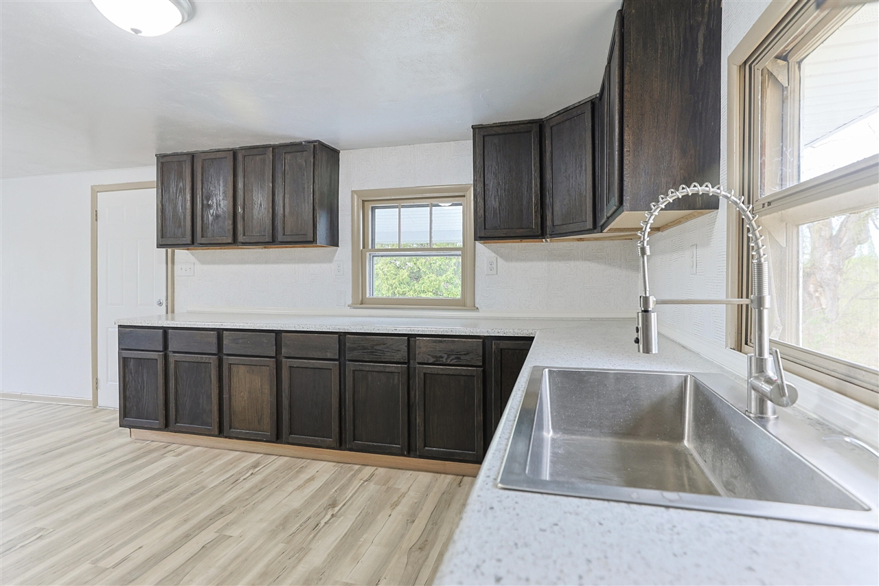 1582 Bakertown Road Buchanan, MI 49107 - Photo 8 of 39