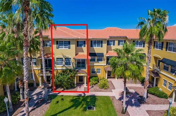 $3,100 | 528 Jasmine Way, Unit 528, Clearwater, FL 33756