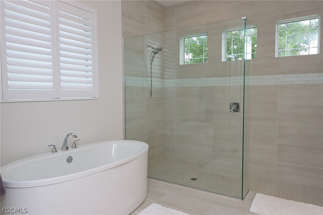 6262 Union Island Way Naples, FL 34113 - Photo 14 of 21