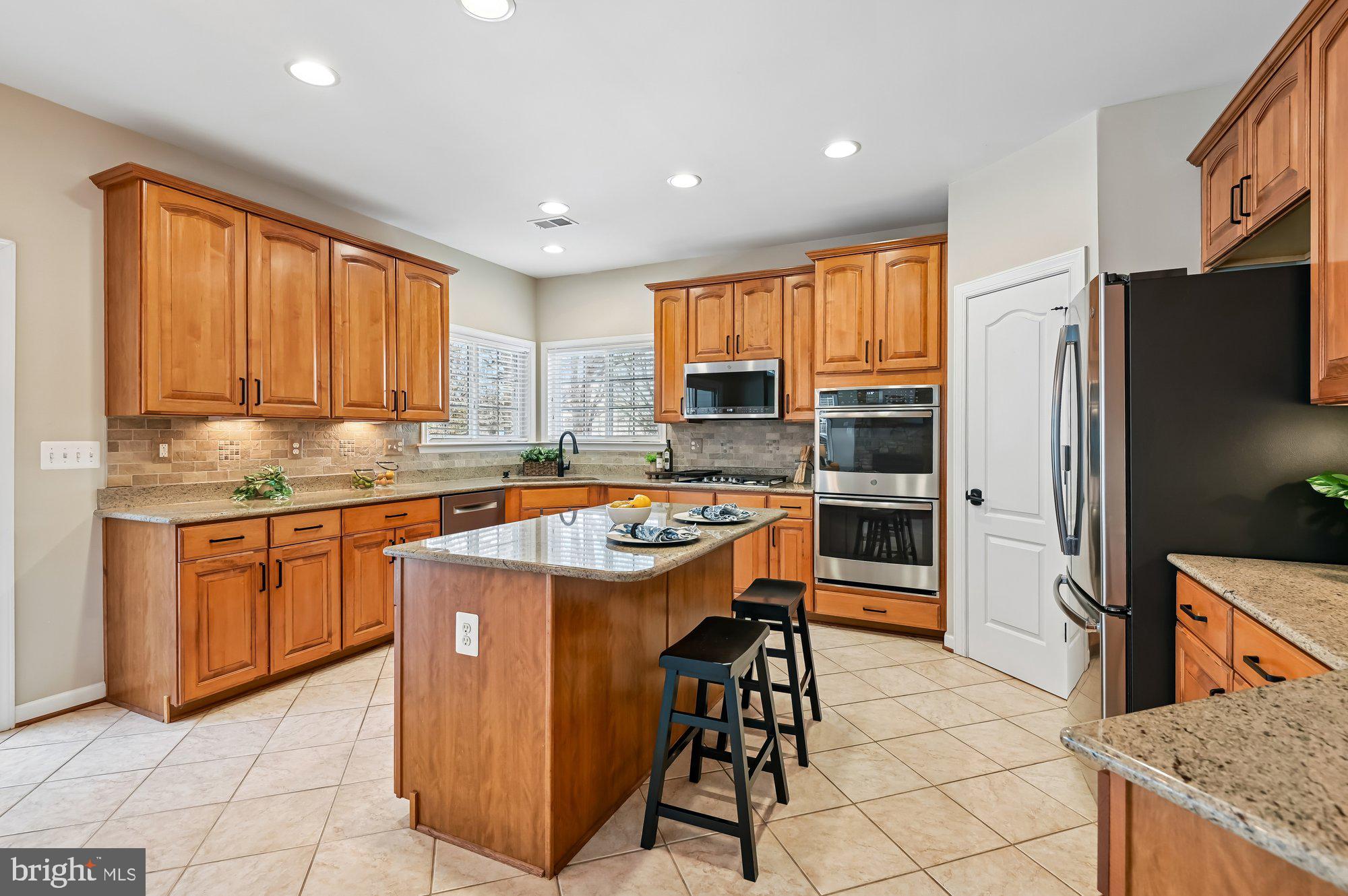 614 Crawfords Ridge Road Odenton, MD 21113 - Photo 5 of 53 Kitchen