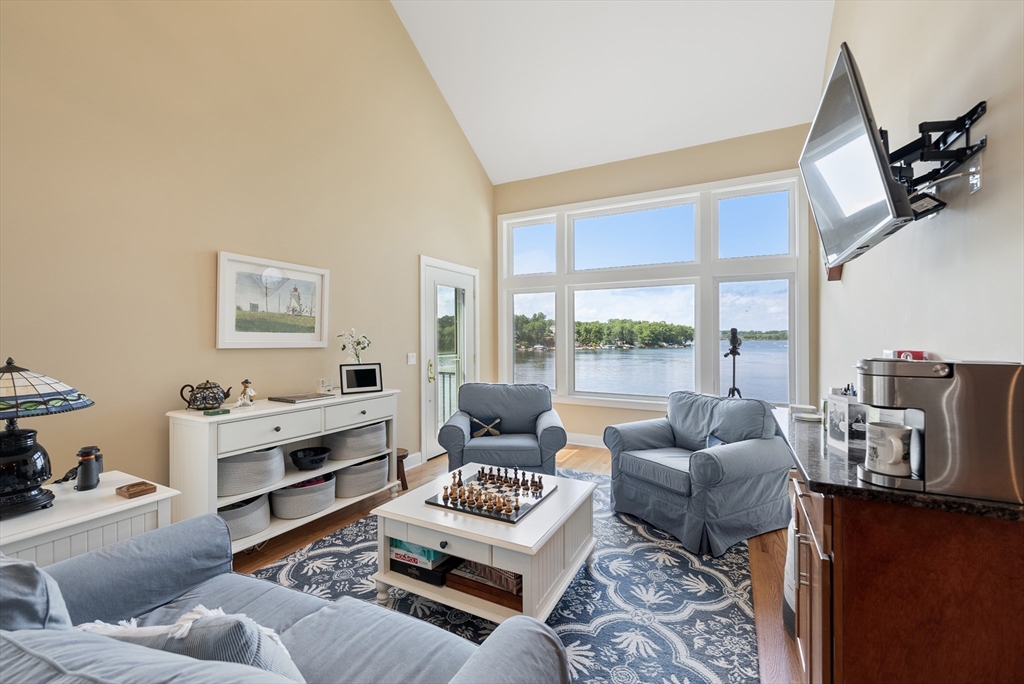 530 Griffin Road Suffield, CT 06093 - Photo 15 of 41
