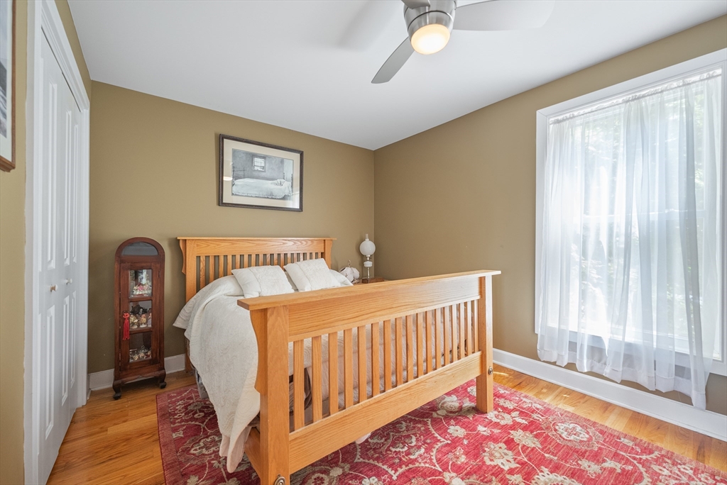 530 Griffin Road Suffield, CT 06093 - Photo 19 of 41
