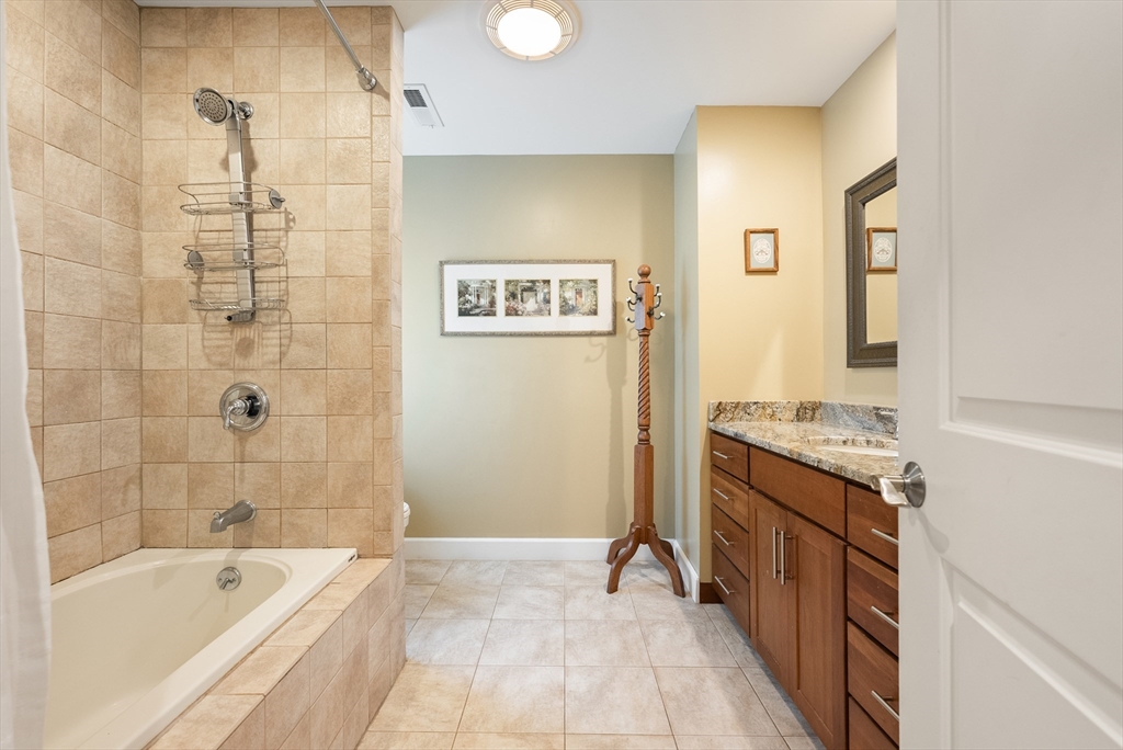 530 Griffin Road Suffield, CT 06093 - Photo 25 of 41