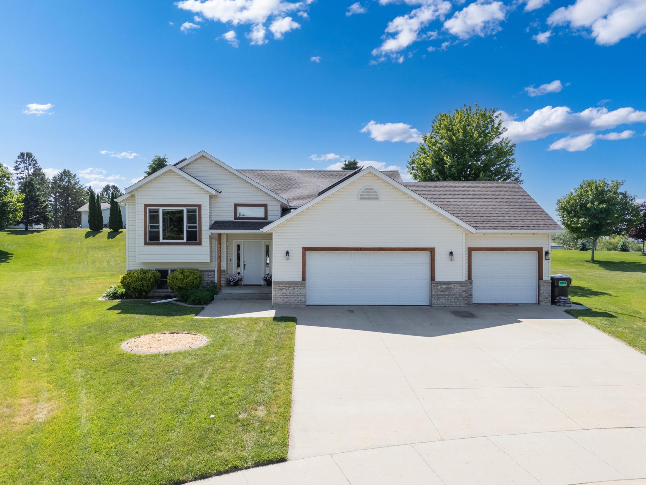 2570 Boulder Ridge Lane Northwest Rochester, MN 55901 - Photo 1 of 35