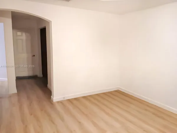 $4,950 | 6814 Northwest 107th Place, Doral, FL 33178