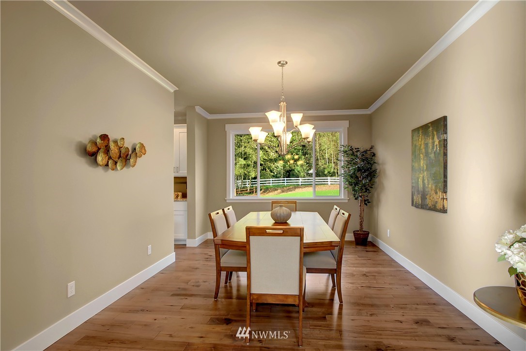 3319 234th Street Southeast Bothell, WA 98021 - Photo 8 of 25