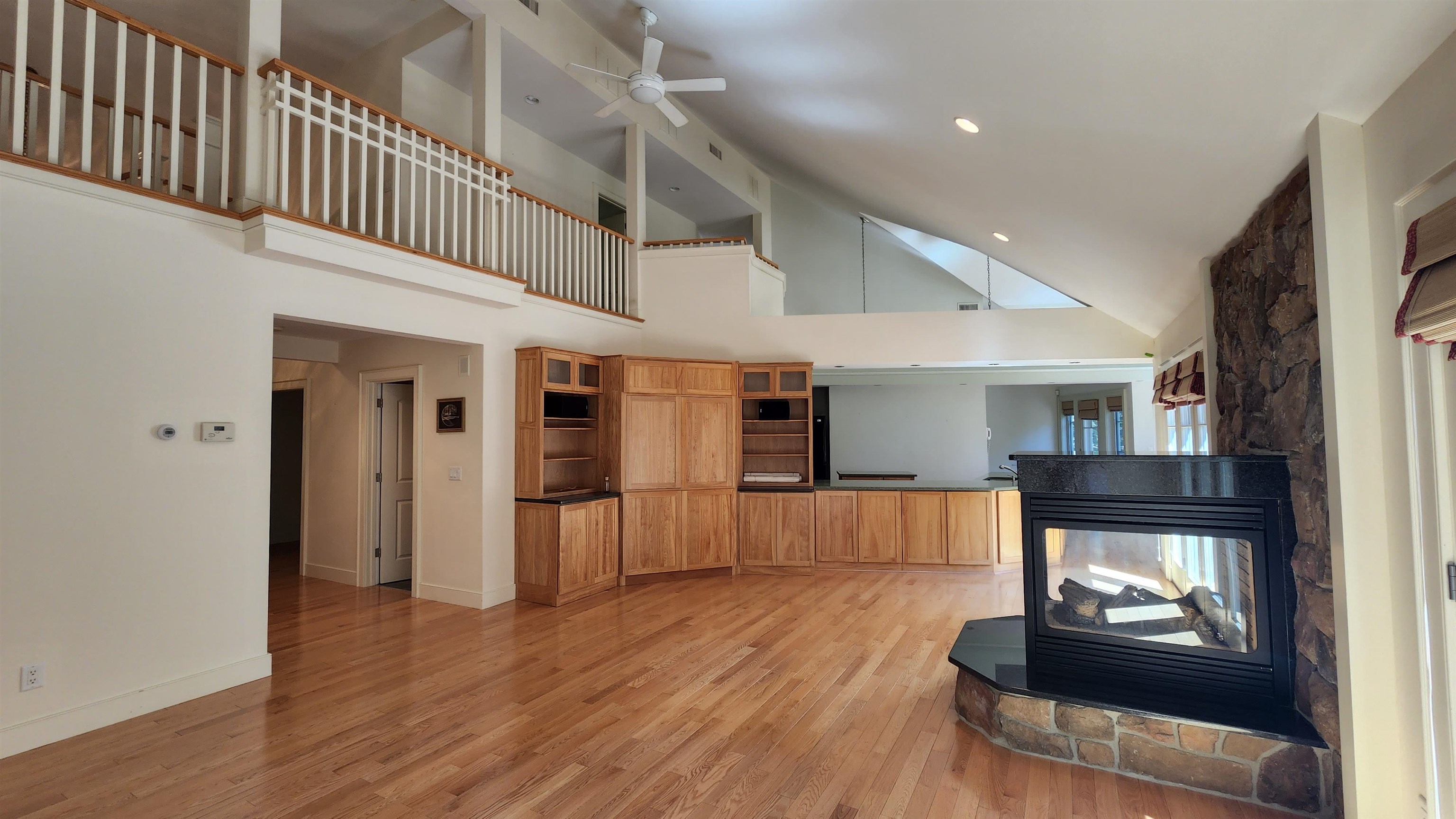 27 Putney Road Dunbarton, NH 03046 - Photo 11 of 37